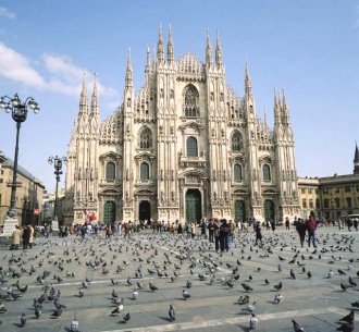 Scale the Duomo 